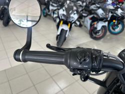 2025 Royal Enfield Classic 350 Dark
