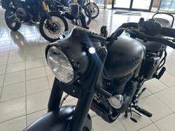 2025 Royal Enfield Classic 350 Dark