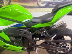 2026 Kawasaki NINJA 400 ZX-4RR KRT LIME GREEN
