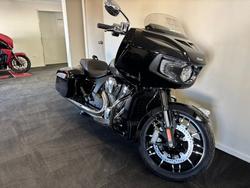 2025 Indian CHALLENGER LIMITED BLACK METALLIC