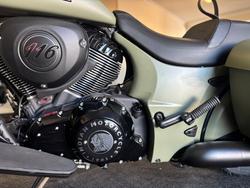 2025 Indian SPRINGFIELD DARK HORSE Green