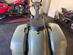 2025 Indian SPRINGFIELD DARK HORSE Green