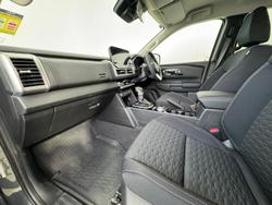 2025 Mitsubishi Triton GLS
