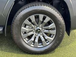 2025 Mitsubishi Triton GLS