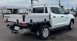 2025 Mitsubishi Triton GLX+
