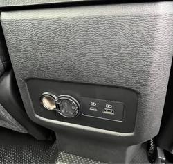2025 Mitsubishi Triton GLX+