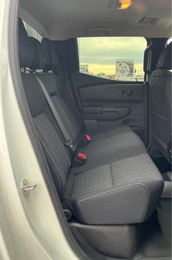 2025 Mitsubishi Triton GLX+