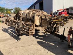 A.R 2000L Trailing Boom Spray