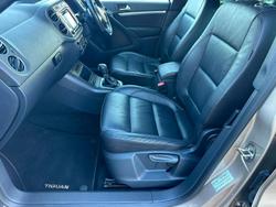 2015 Volkswagen Tiguan 155TSI R-Line