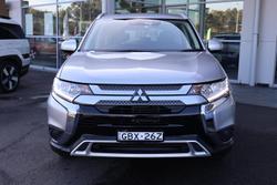 2019 Mitsubishi Outlander ES