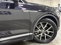 2019 Volkswagen Touareg 190TDI Launch Edition