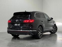 2019 Volkswagen Touareg 190TDI Launch Edition