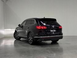 2019 Volkswagen Touareg 190TDI Launch Edition