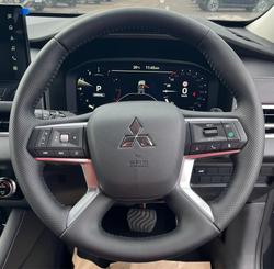 2025 Mitsubishi Outlander Aspire