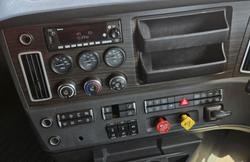 2021 Freightliner Cascadia 126 WHITE