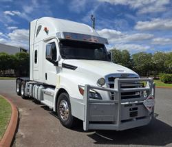 2021 Freightliner Cascadia 126 WHITE