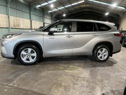 2024 Toyota Kluger GX