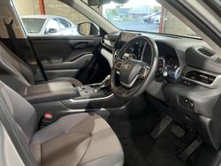 2024 Toyota Kluger GX