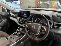 2024 Toyota Kluger GX