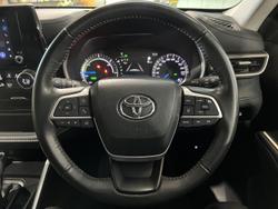 2024 Toyota Kluger GX