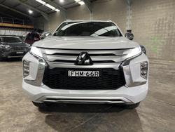 2022 Mitsubishi Pajero Sport GLS