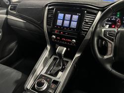 2022 Mitsubishi Pajero Sport GLS
