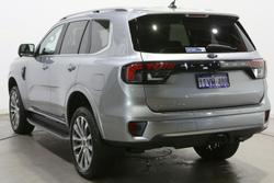 2025 Ford Everest Platinum