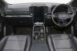 2025 Ford Everest Platinum