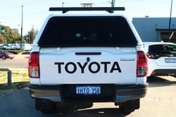 2022 Toyota Hilux SR
