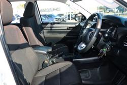 2020 Toyota Hilux SR