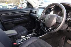 2020 Mitsubishi Outlander LS