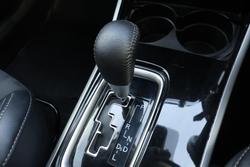 2020 Mitsubishi Outlander LS