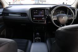 2020 Mitsubishi Outlander LS