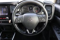 2020 Mitsubishi Outlander LS
