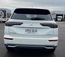 2025 Mitsubishi Outlander Aspire