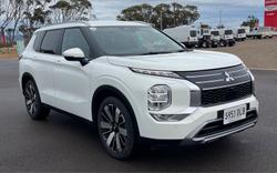 2025 Mitsubishi Outlander Aspire
