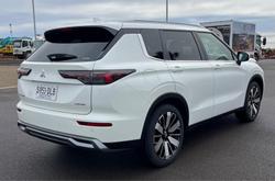 2025 Mitsubishi Outlander Aspire