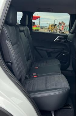 2025 Mitsubishi Outlander Aspire