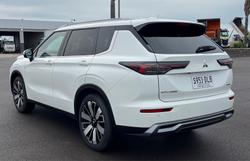 2025 Mitsubishi Outlander Aspire