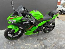 2023 Kawasaki NINJA 400 GREEN