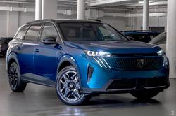 2025 Peugeot 5008 GT Premium Hybrid