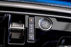 2025 Peugeot 5008 GT Premium Hybrid
