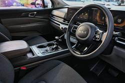 2024 Kia Carnival S