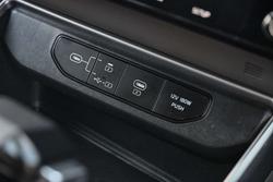 2024 Kia Carnival S