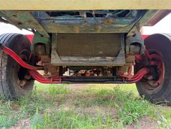 1989 International Acco 2250D
