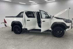 2021 Toyota Hilux Rogue GUN126R 4X4 Dual Range White
