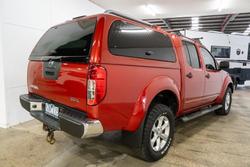 2012 Nissan Navara ST-X
