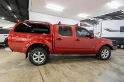 2012 Nissan Navara ST-X