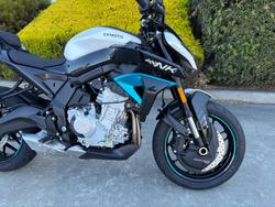 2025 CFMOTO 2025 CF Moto 650CC 675NK ABS Glacier White