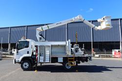 2014 Isuzu F Series FRR 500